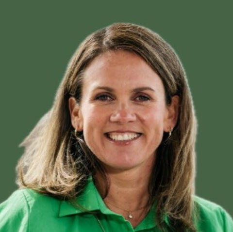 Kristine Blixrud Kristine has 25 years of experience in leadership and organizational development in the business world, combining solid business understanding with deep insight into human development. She works with leadership development at all levels, across industries